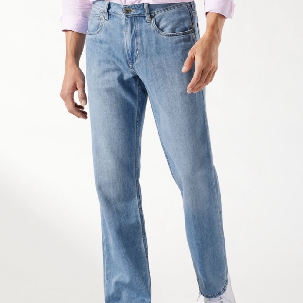 Tommy Bahama Cayman Island Relaxed Fit Jeans. Light Indigo Wash